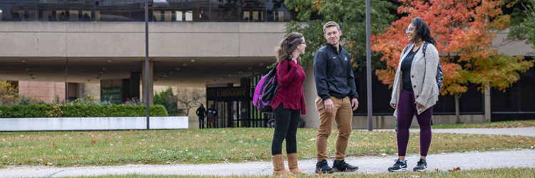 photo of students outside on campus